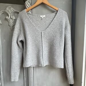 Cabincore Sweater Sz XS Gray V-neck Ribbed Comfy Cozy Winter Top